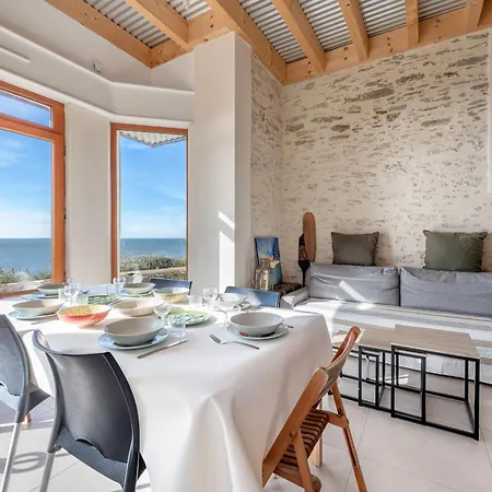 Vue Mer, 30m De La Plage, 5 Adultes & 1 Enfant *